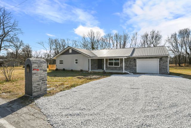 7138 W Farm Rd 136, Springfield, MO 65802