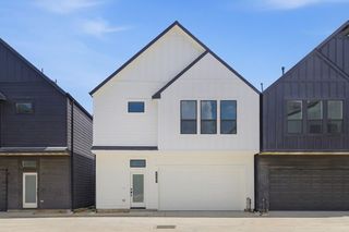 4605 Harrisburg Boulevard C, Houston, TX 77011