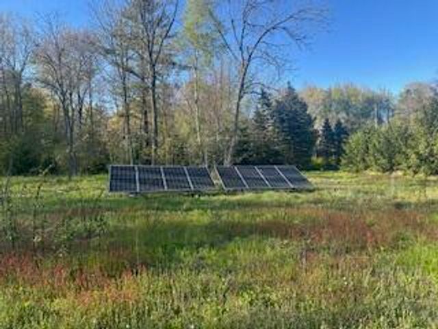 5489 130th Avenue, Fennville, MI 49408