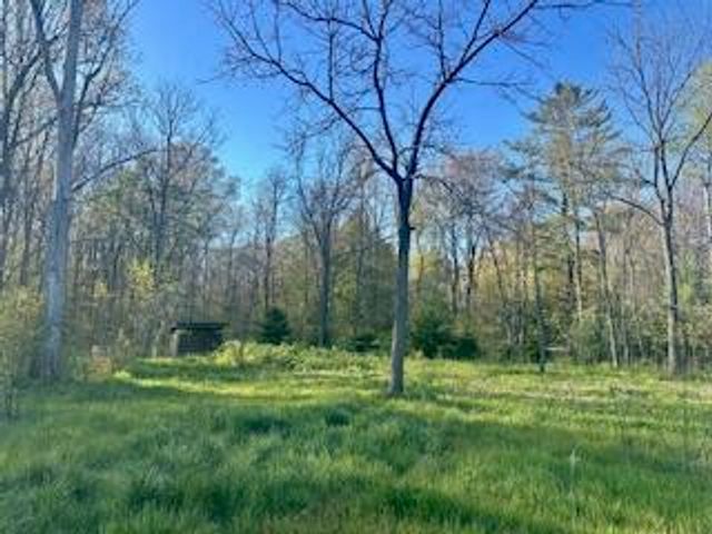 5489 130th Avenue, Fennville, MI 49408