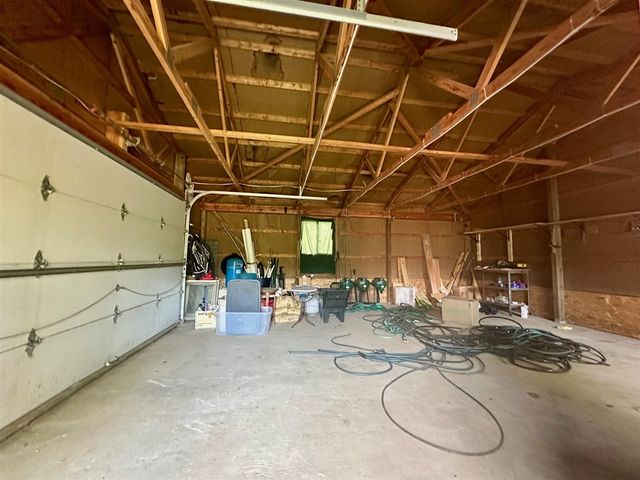 5489 130th Avenue, Fennville, MI 49408