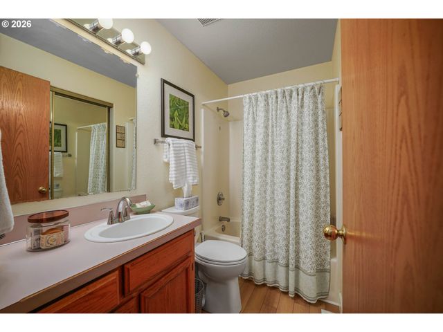 1522 Nw CORUM Ct, Salem, OR 97304