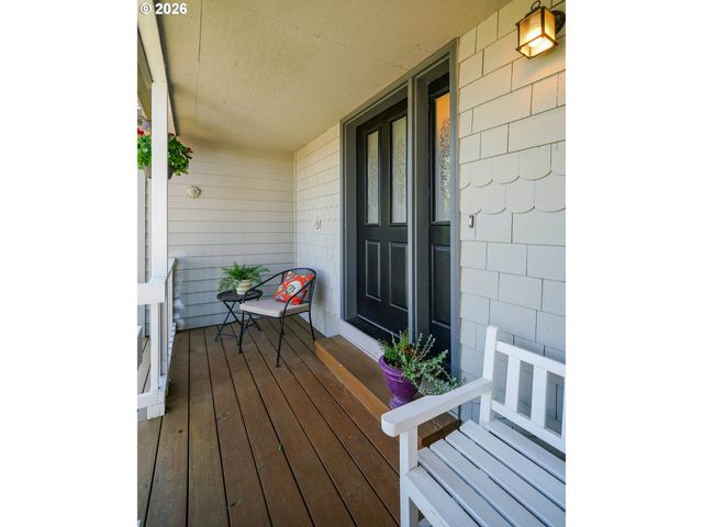 1522 Nw CORUM Ct, Salem, OR 97304