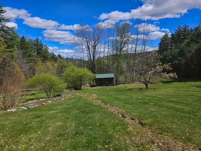 25 Yeaw Road, Dover, VT 05341