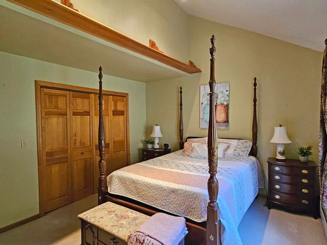 25 Yeaw Road, Dover, VT 05341