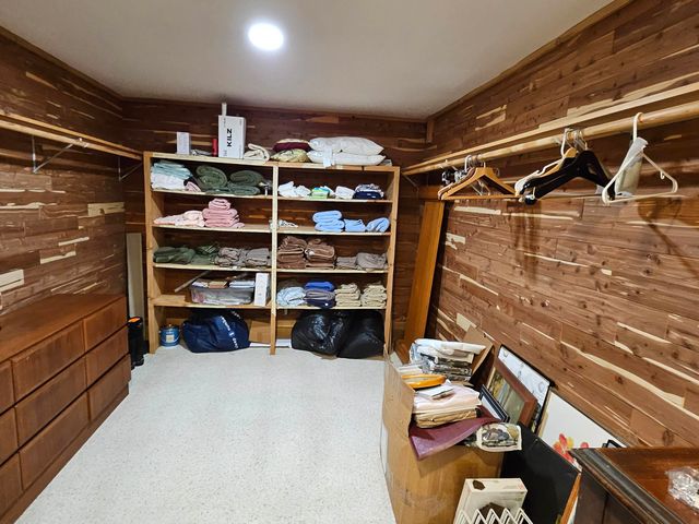 25 Yeaw Road, Dover, VT 05341