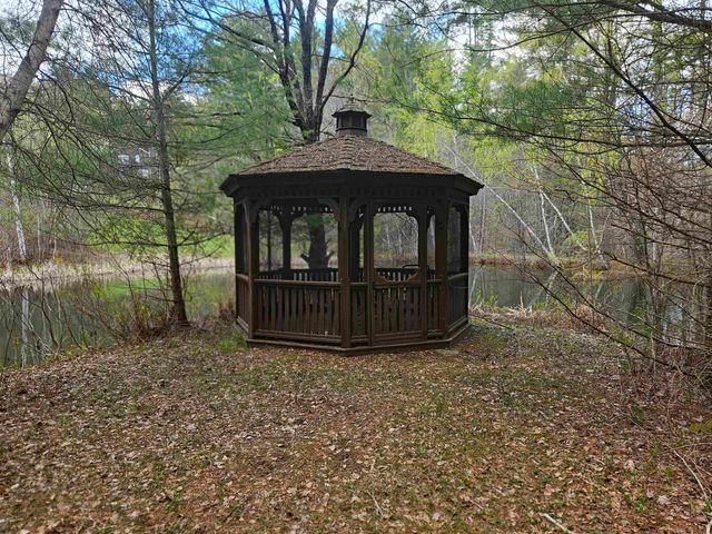 25 Yeaw Road, Dover, VT 05341