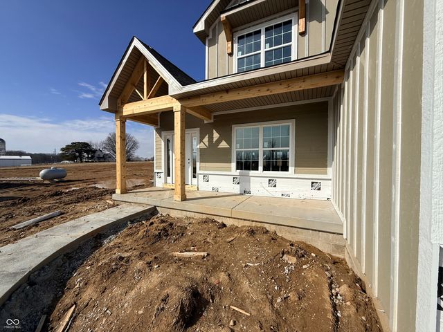 8 Pine Hills Court, Crawfordsville, IN 47933