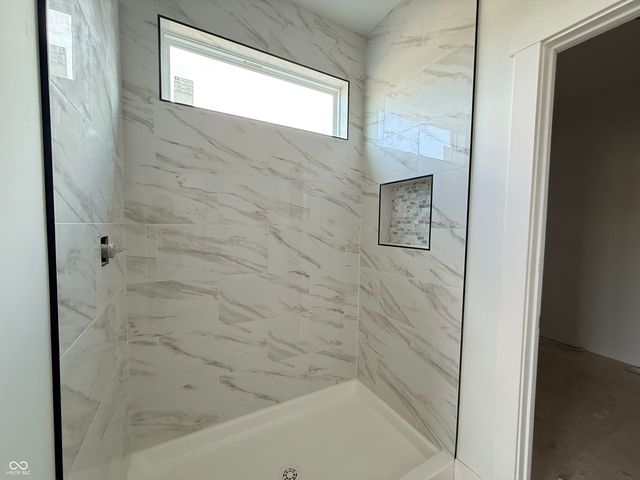 8 Pine Hills Court, Crawfordsville, IN 47933