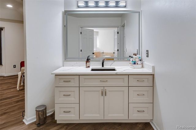 17021 Algonquin Drive, Northville, MI 48168