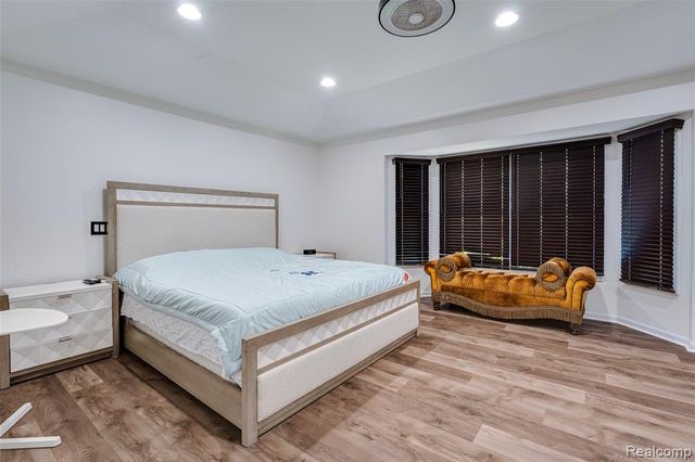 17021 Algonquin Drive, Northville, MI 48168