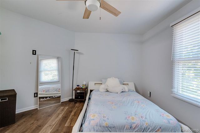 17021 Algonquin Drive, Northville, MI 48168