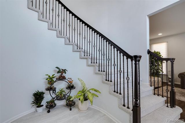 17021 Algonquin Drive, Northville, MI 48168