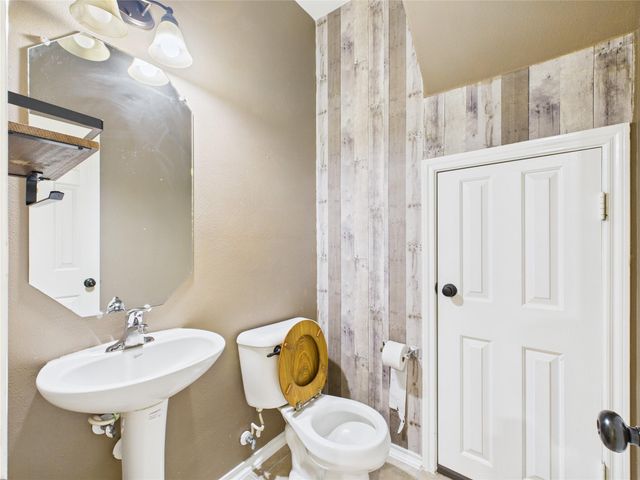 6422 Encenada Green Trail, Humble, TX 77346