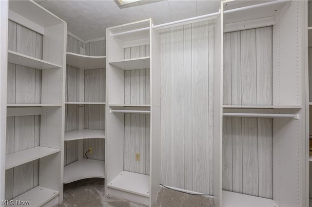 213 Genoa Avenue SW, Massillon, OH 44646