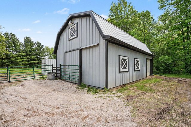 28264 Olinda Trail, Lindstrom, MN 55045