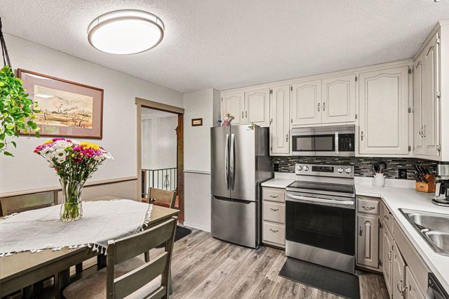 28264 Olinda Trail, Lindstrom, MN 55045