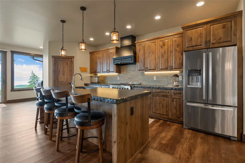 360 Ridge Line Drive, Lakeside, MT 59922 photo 14