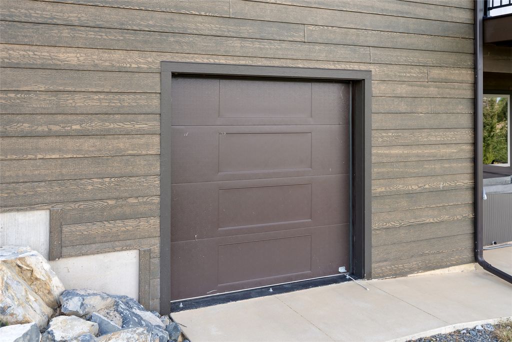 360 Ridge Line Drive, Lakeside, MT 59922 photo 58