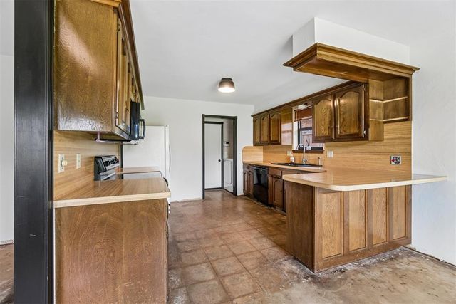 516 Pepperdine Avenue, Edmond, OK 73013
