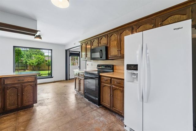516 Pepperdine Avenue, Edmond, OK 73013