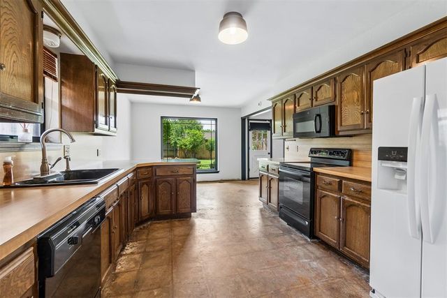 516 Pepperdine Avenue, Edmond, OK 73013