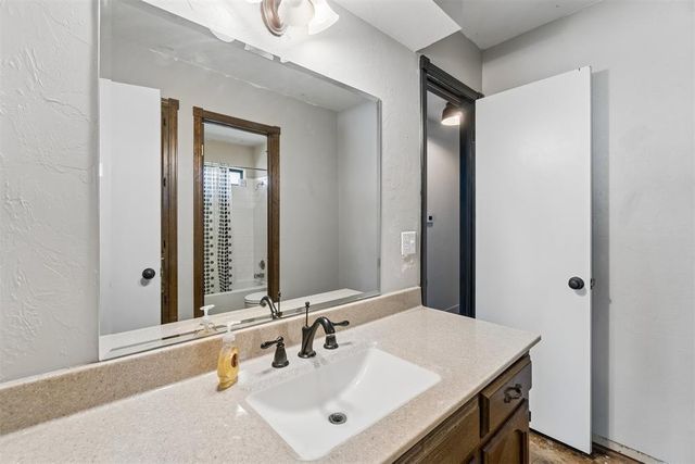 516 Pepperdine Avenue, Edmond, OK 73013