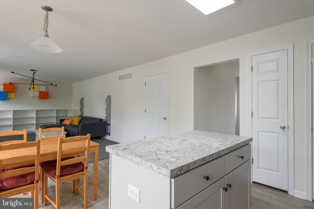 432 HIGHLAND CT, Oxford, PA 19363
