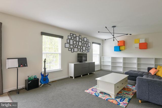 432 HIGHLAND CT, Oxford, PA 19363