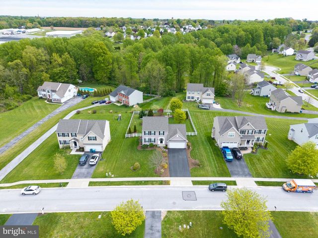 432 HIGHLAND CT, Oxford, PA 19363