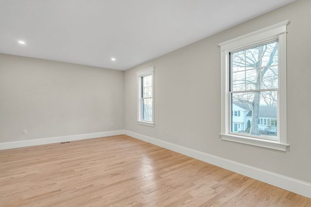 19 Deering, Lexington, MA 02421