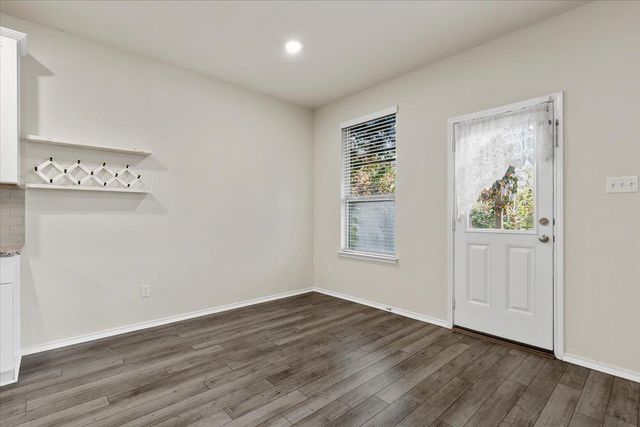 1705 T H Johnson DR, Taylor, TX 76574