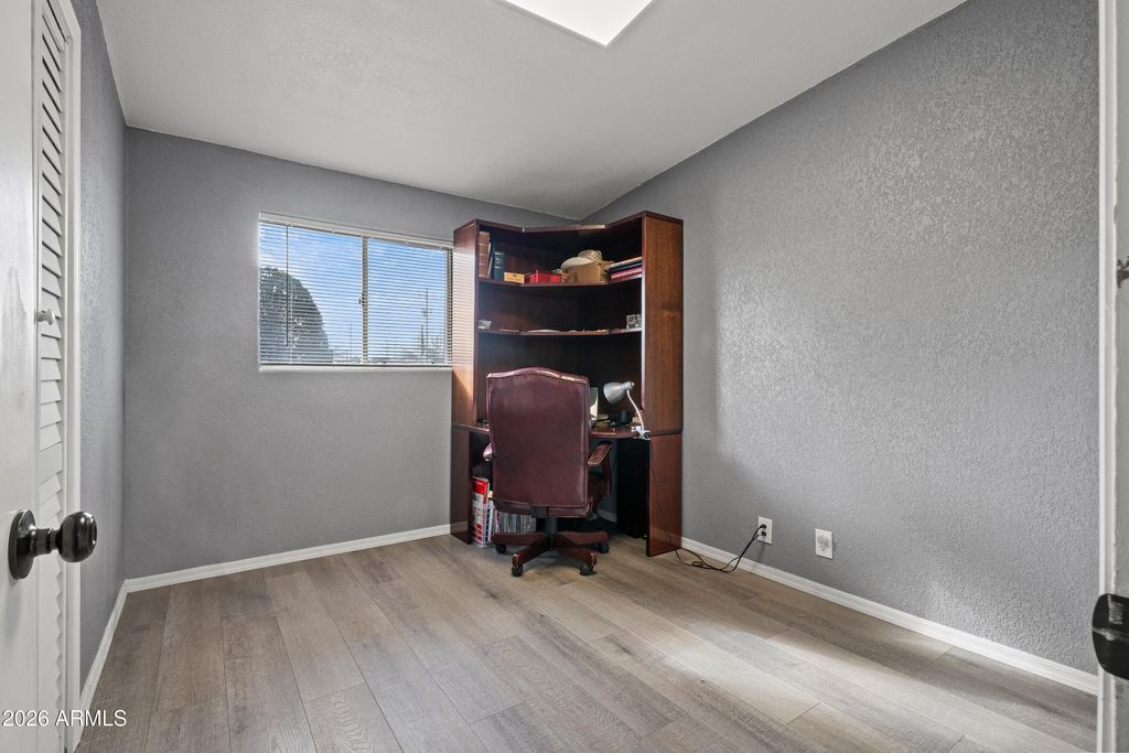 Image 14 of property listing at 101 E YUMA Street, Huachuca City, AZ 85616