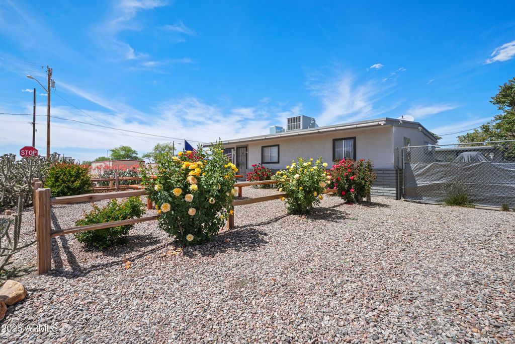Image 29 of property listing at 101 E YUMA Street, Huachuca City, AZ 85616