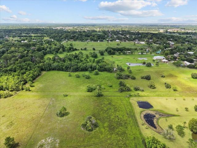 Tract 1 Avenue P, Santa Fe, TX 77510