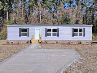 4053 Lodge Drive, Wade, NC 28395