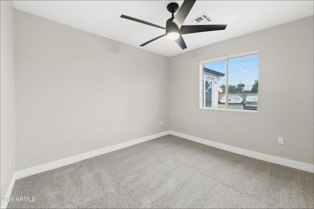 5709 S PALM Drive, Tempe, AZ 85283