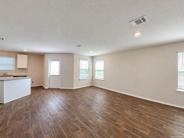 1150 Barn Swallow Way, San Antonio, TX 78253