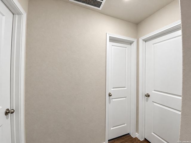 1150 Barn Swallow Way, San Antonio, TX 78253