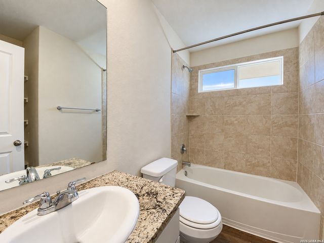 1150 Barn Swallow Way, San Antonio, TX 78253