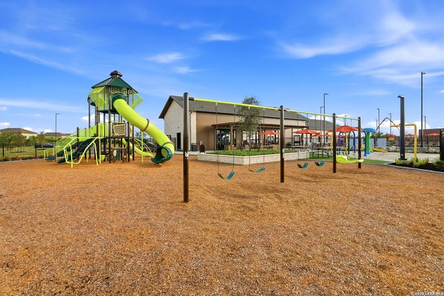 1150 Barn Swallow Way, San Antonio, TX 78253