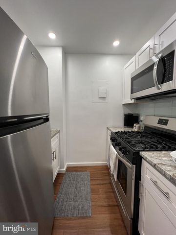 210 LOCUST ST #15EW, Philadelphia, PA 19106