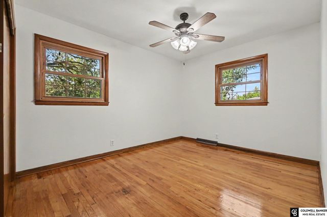 1307 Hansen Avenue, Bellevue, NE 68005