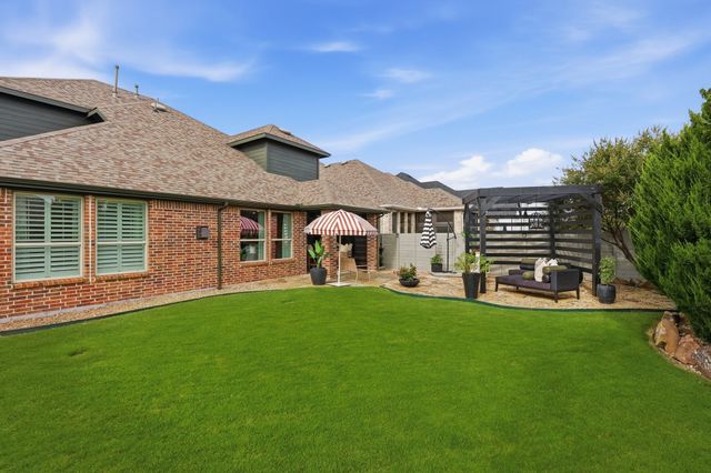 1112 Homestead Way, Argyle, TX 76226