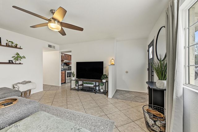 2410 E CONTESSA Street, Mesa, AZ 85213