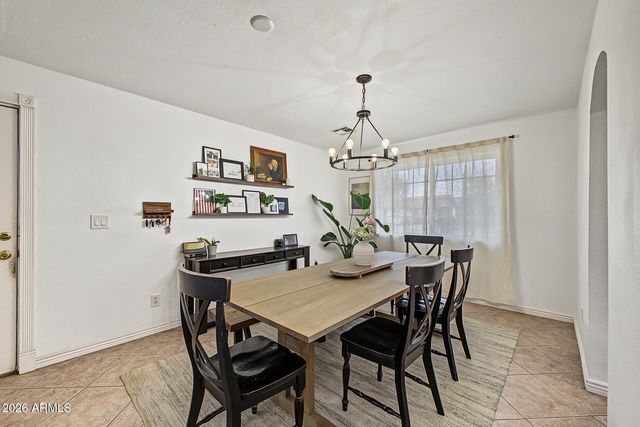 2410 E CONTESSA Street, Mesa, AZ 85213