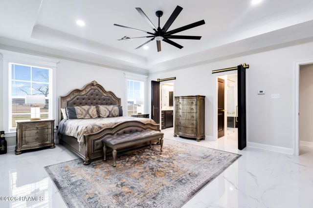 176 Wagon Trail Drive, Opelousas, LA 70570