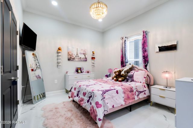 176 Wagon Trail Drive, Opelousas, LA 70570