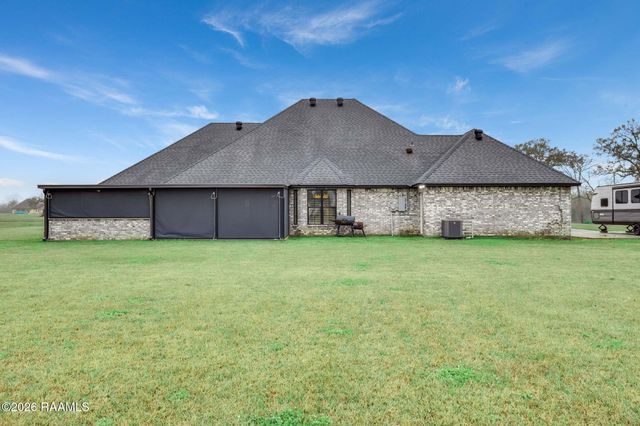 176 Wagon Trail Drive, Opelousas, LA 70570