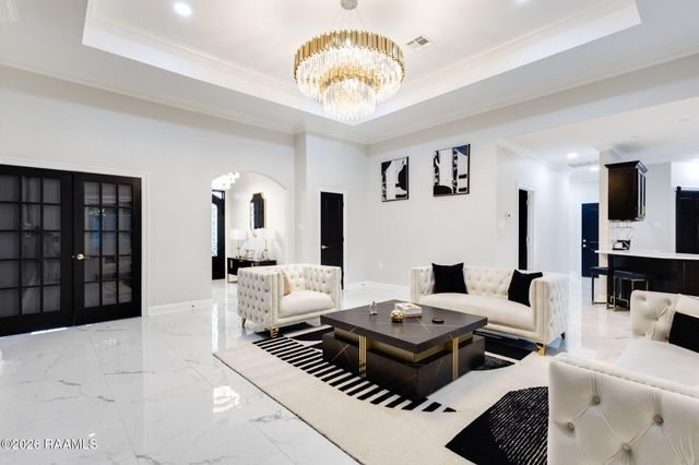 176 Wagon Trail Drive, Opelousas, LA 70570